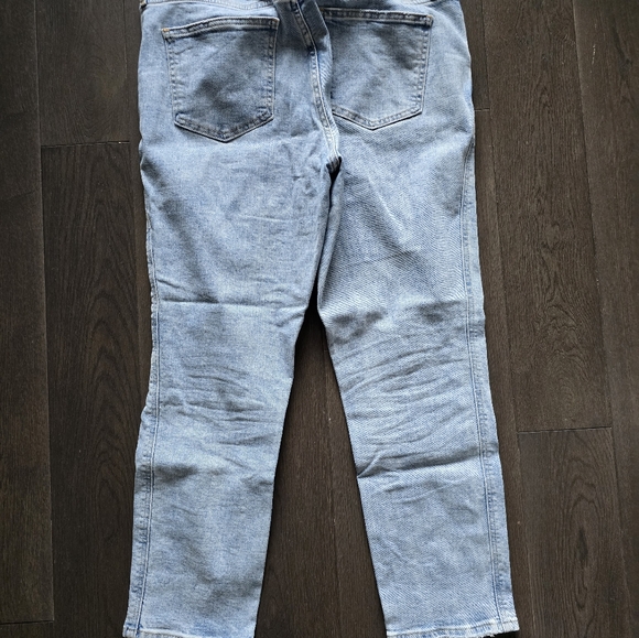 Mid Rise Ripped Vintage Slim Jean - Picture 4 of 4